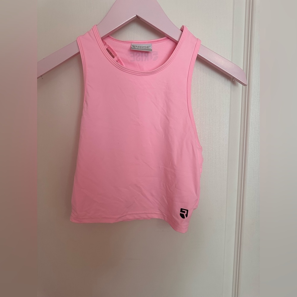 Rise tank top